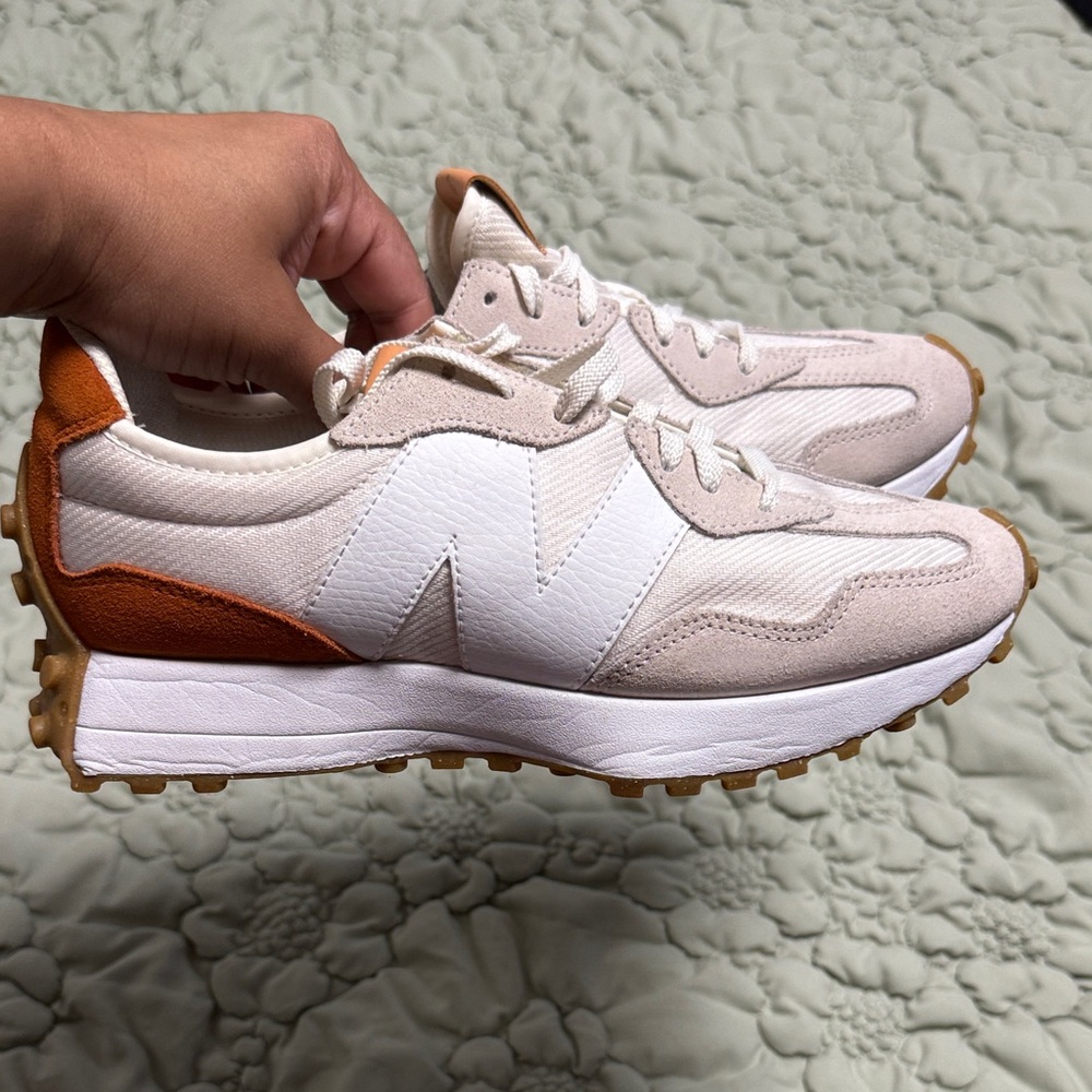 New Balance Women's Cream & Tan Retro Runner Sneakers